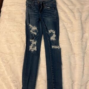American Eagle Outfitters Women's Blue Distressed Skinny Jeans